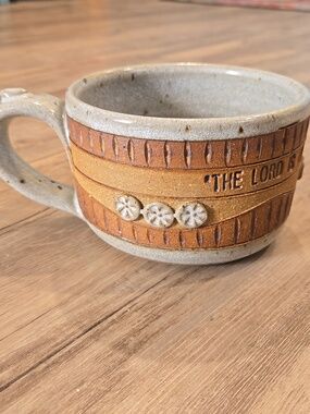 DOWN TO EARTH  Stoneware Bowl in Brown and Cream with Script Detail PS 23:1